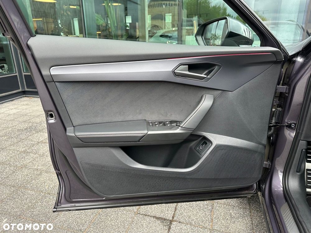 Cupra Formentor 1.5 eTSI mHEV DSG - 13