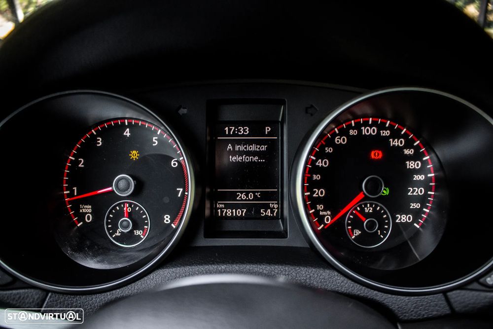 VW Golf 2.0 GTI DSG adidas - 16