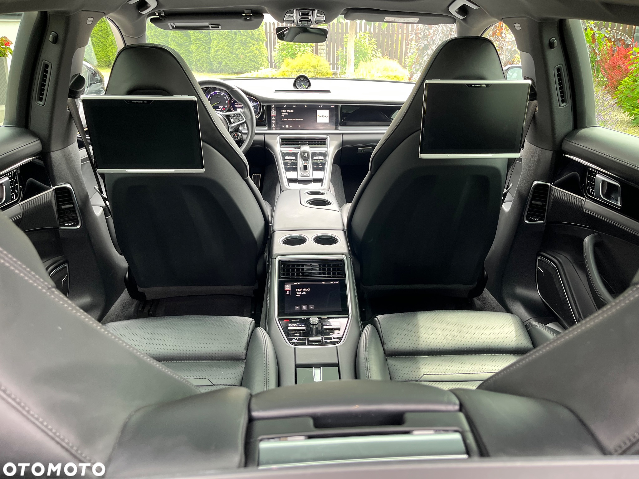 Porsche Panamera 4S E-Hybrid Executive - 2