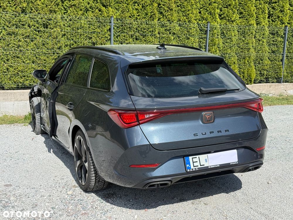 Cupra Leon 1.5 eTSI DSG - 8