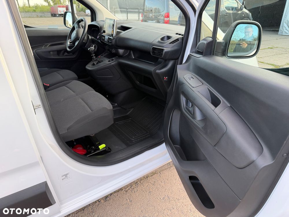 Toyota Proace City - 8