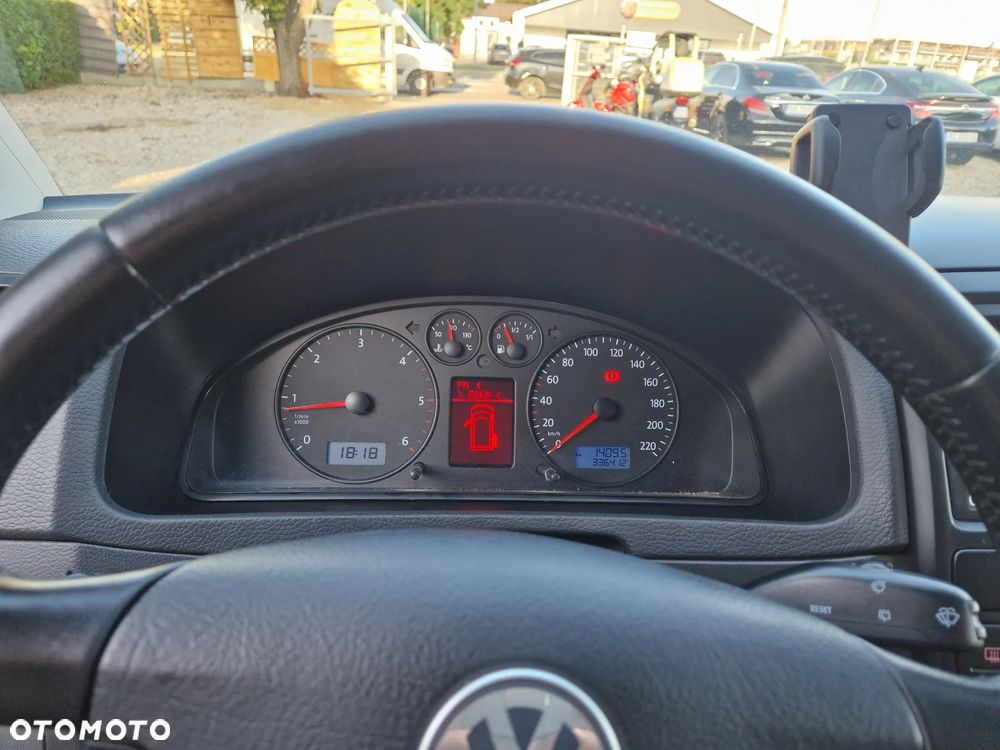 Volkswagen Multivan TDI L1 Trendline 4Motion - 34