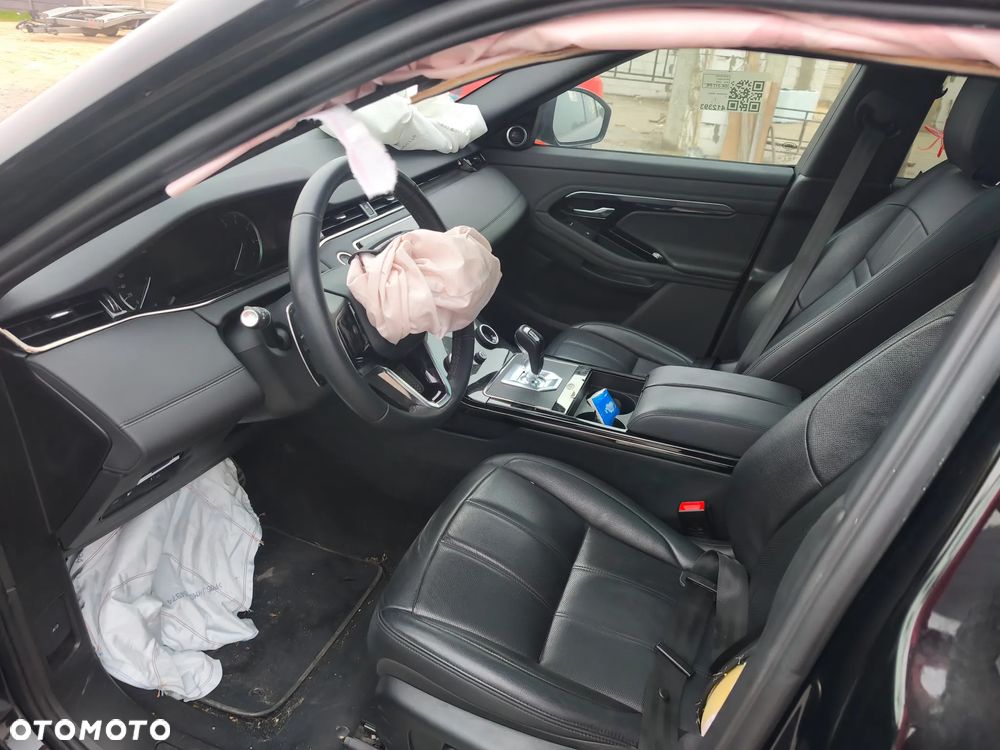Land Rover Range Rover Evoque P300e R-Dynamic S - 11