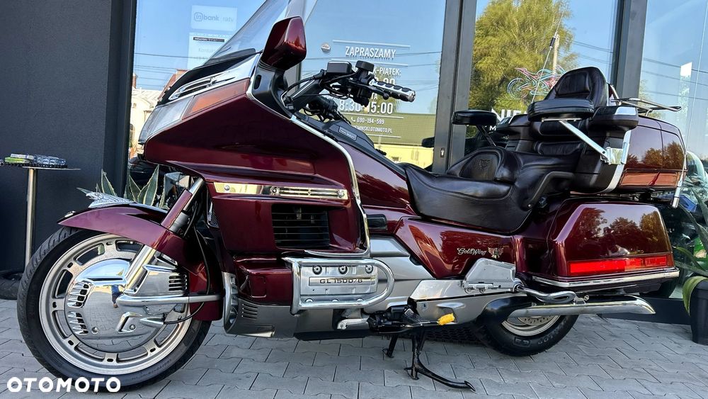 Honda GL - 28