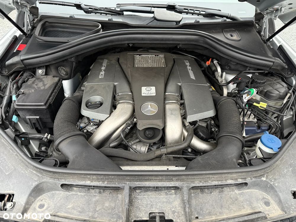 Mercedes-Benz GL - 10