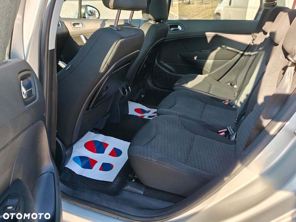 Peugeot Partner - 8