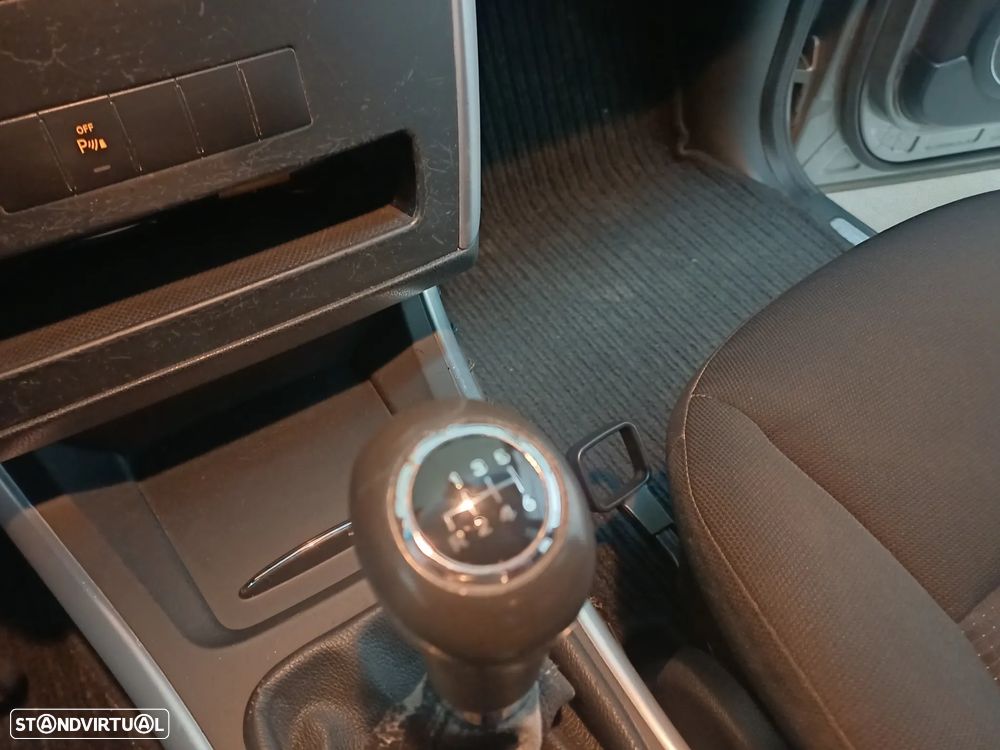 Mercedes-Benz B 180 CDI - 12