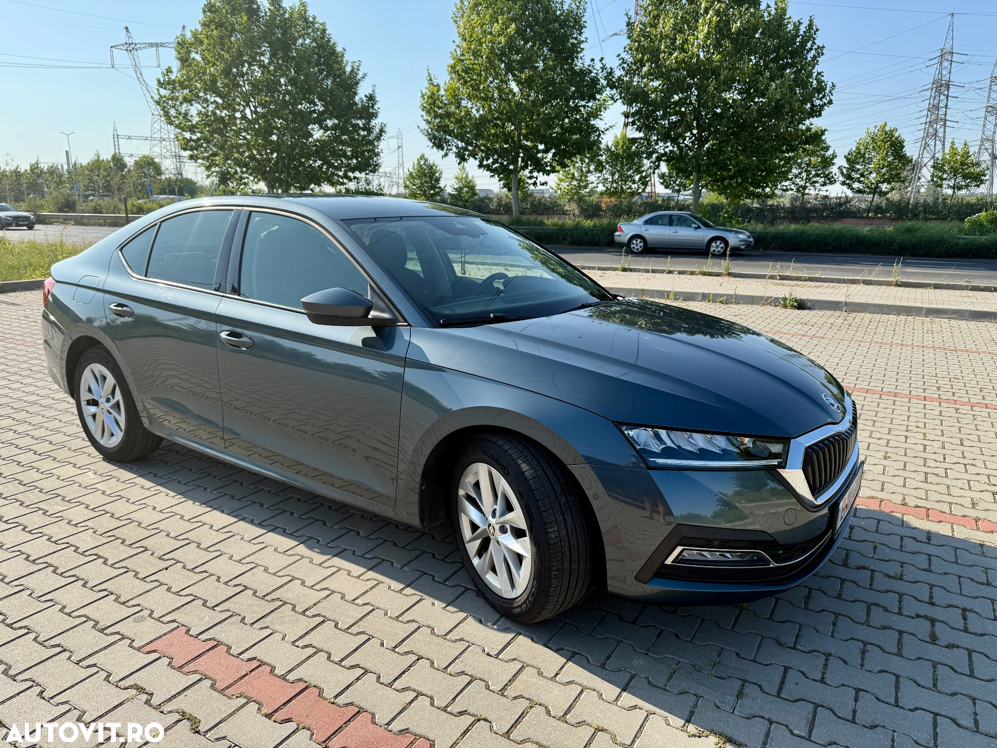 Skoda Octavia 2.0 TDI DSG Style - 7