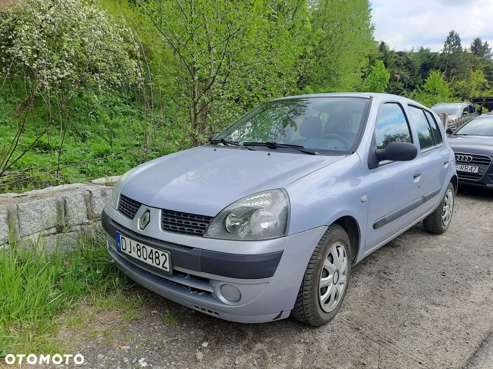 Renault Clio 1.2 16V Confort Authentique - 1