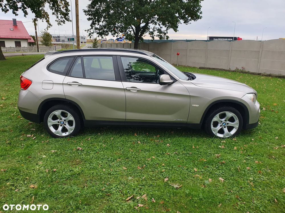 BMW X1 xDrive20d - 8