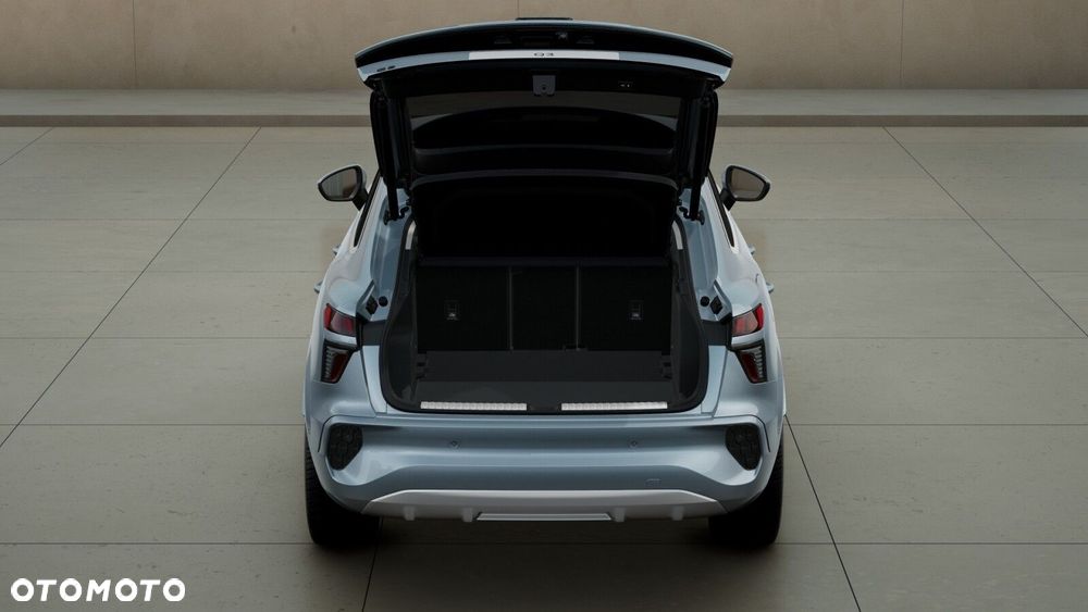 Audi Q3 Sportback - 8