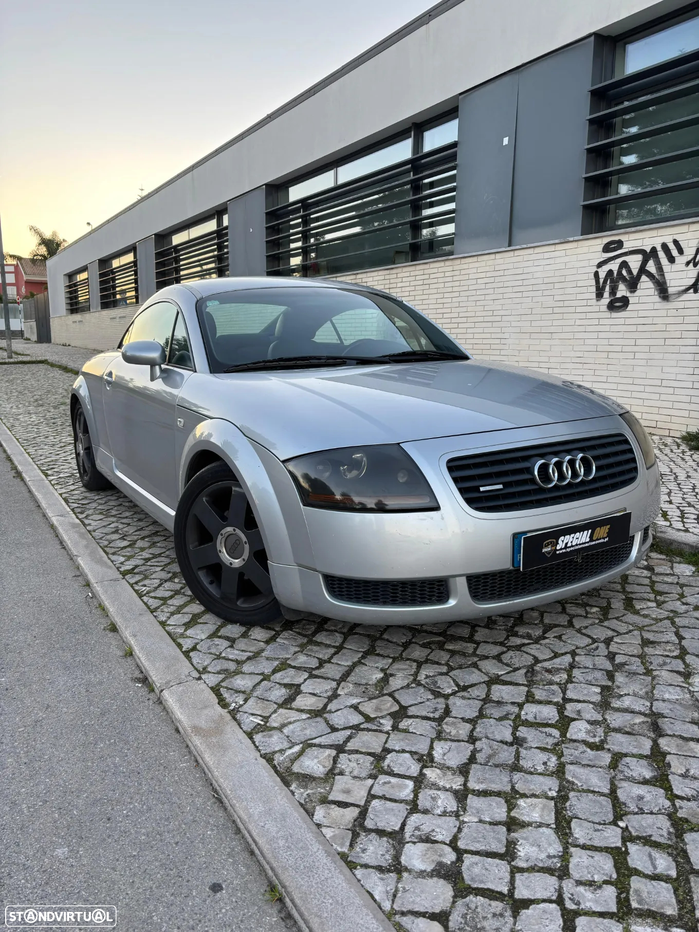 Audi TT Coupé 1.8 T quattro S-line - 12