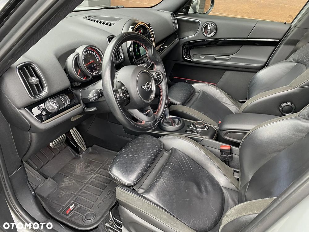 MINI John Cooper Works ALL4 sport - 25