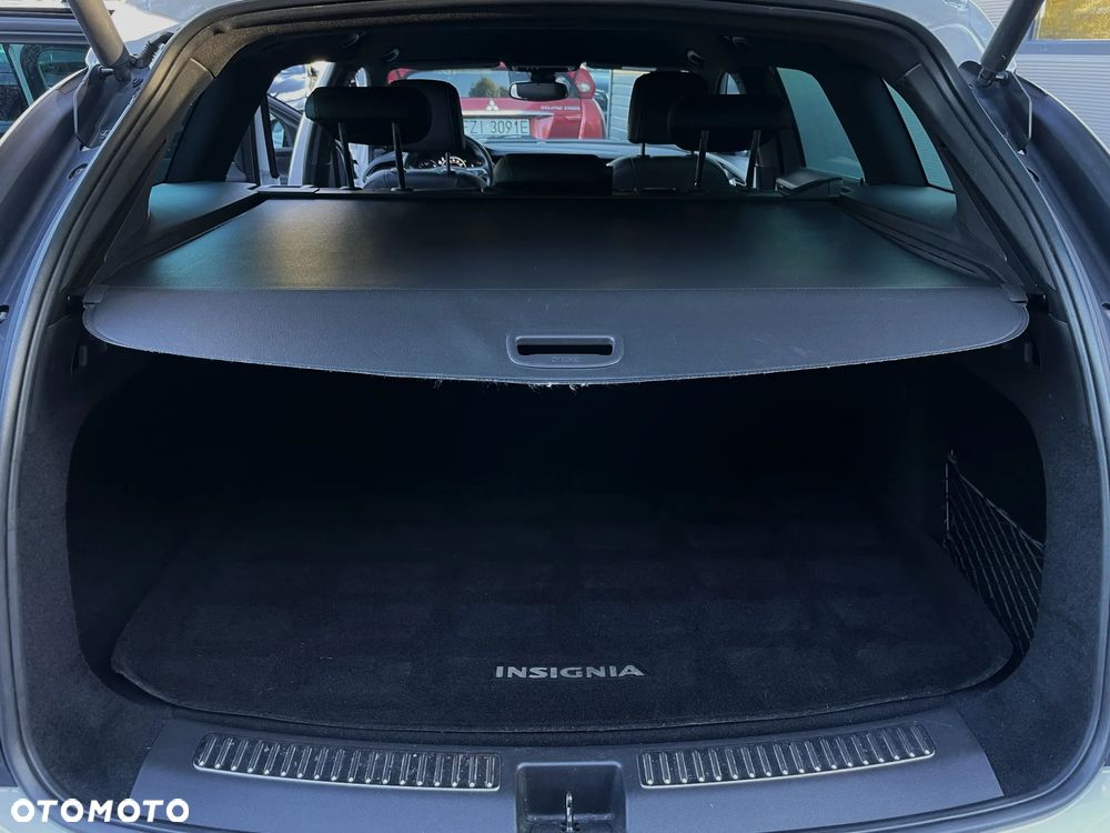 Opel Insignia 2.0 DI Turbo 4x4 - 38