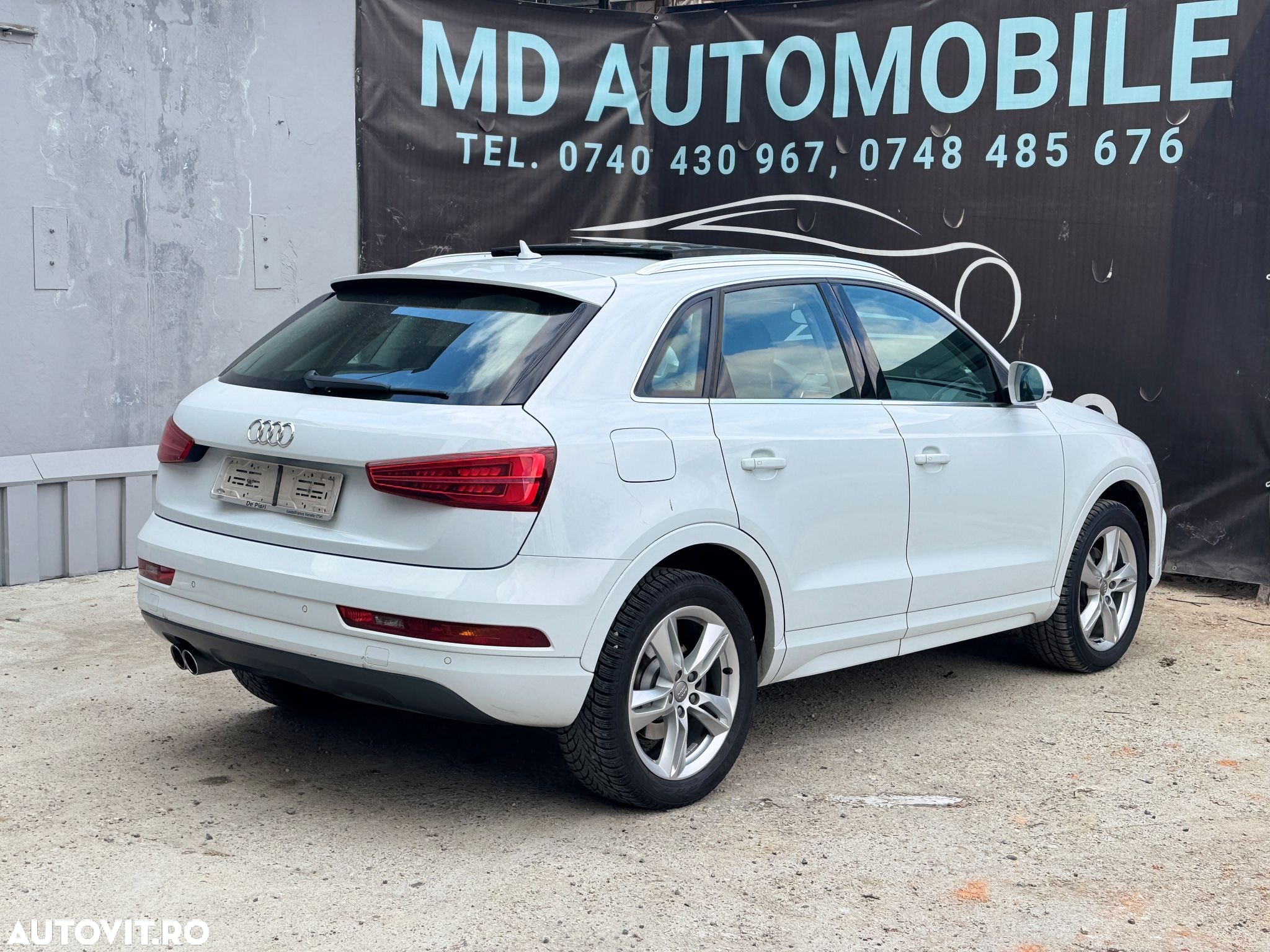 Audi Q3 - 18