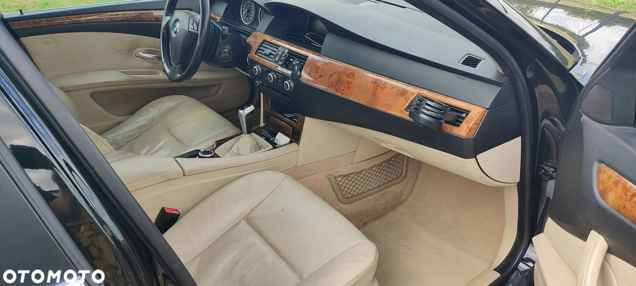 BMW Seria 5 525i Edition Exclusive - 7