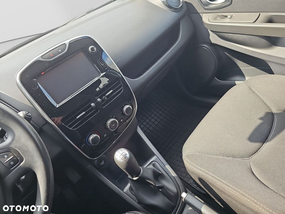 Renault Clio 1.2 16V Alize EU6 - 17