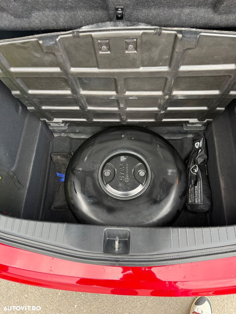 Honda Civic 1.4 i-VTEC MT Comfort - 8