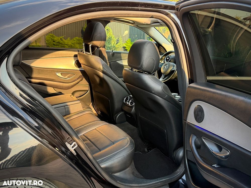 Mercedes-Benz E 220 d 9G-TRONIC AMG Line - 21