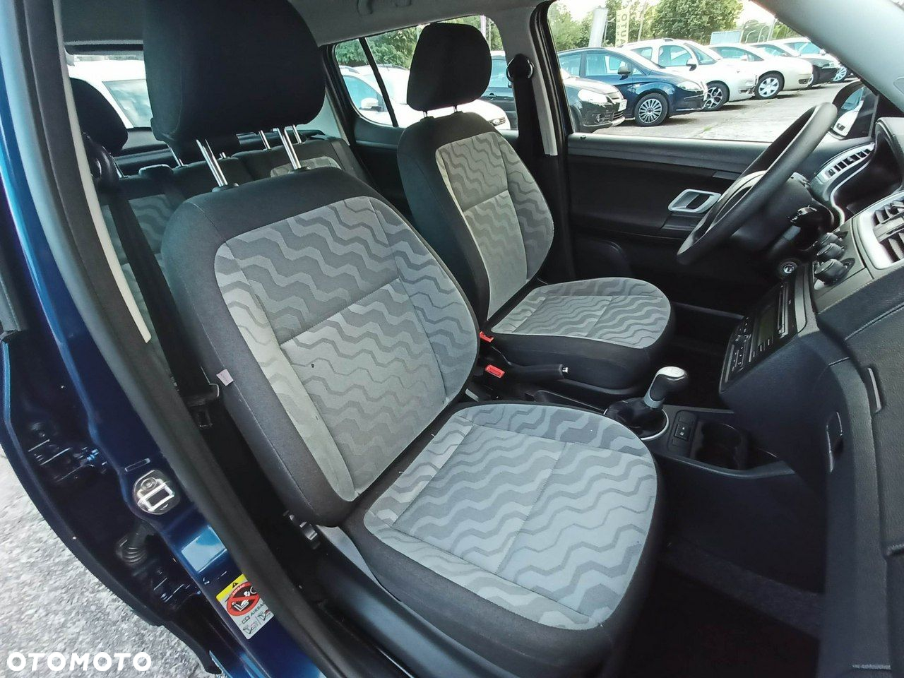 Skoda Fabia - 4