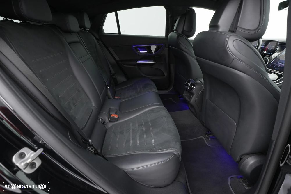 Mercedes-Benz GLC 300 de Coupe 4Matic - 30