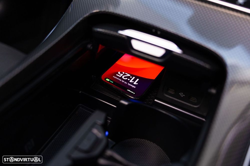 Mercedes-Benz C 300 e AMG Line - 22