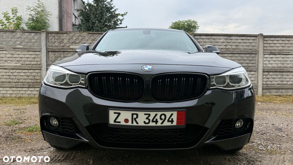 BMW Seria 3 320d xDrive - 28