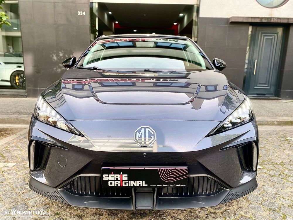 MG MG4 64 kWh Luxury - 3