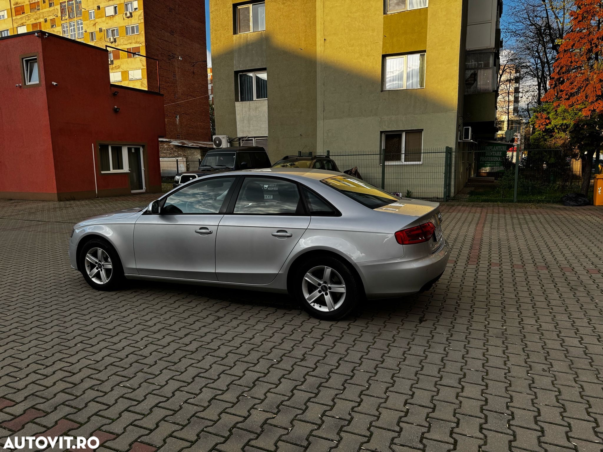 Audi A4 1.8 T Avant - 5