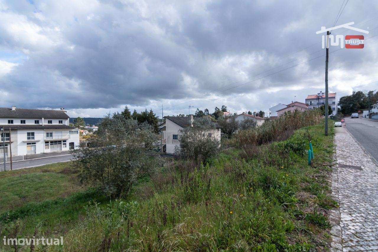Terreno Urbano em zona privilegiada de Ourém, - Grande imagem: 3/14