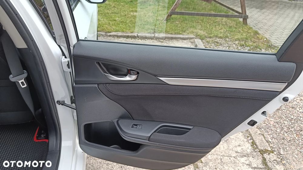 Honda Civic 1.5 T Elegance CVT - 13