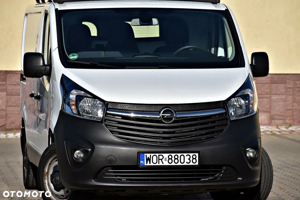 Opel Vivaro - 11