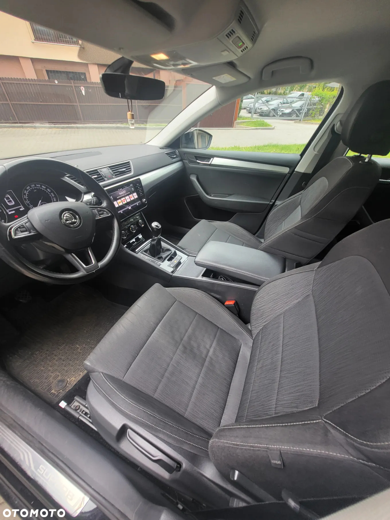 Skoda Superb 2.0 TDI Ambition - 16