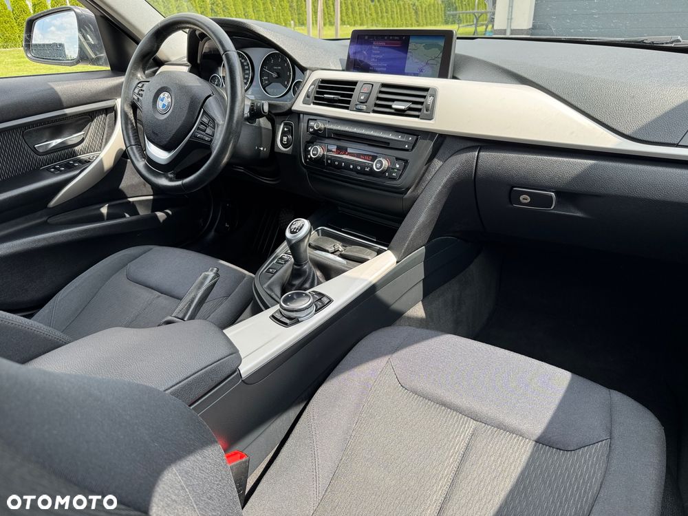BMW Seria 3 318d Blue Performance Luxury Line - 8