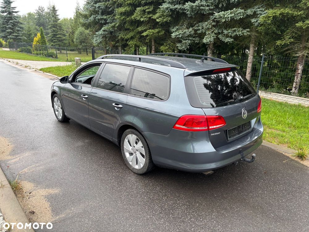 Volkswagen Passat - 7