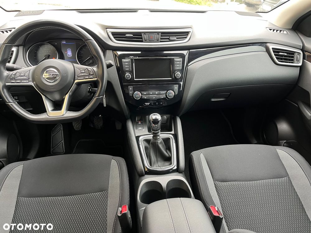Nissan Qashqai 1.3 DIG-T N-WAY - 13