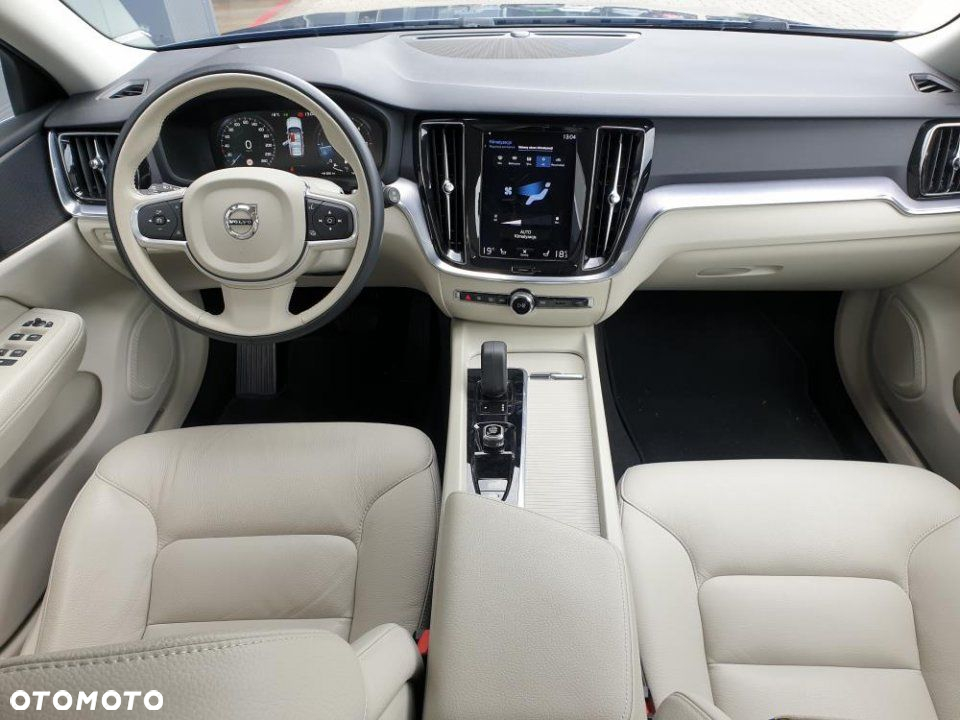 Volvo V60 - 10