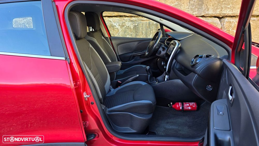 Renault Clio Sport Tourer 1.5 dCi Limited - 32