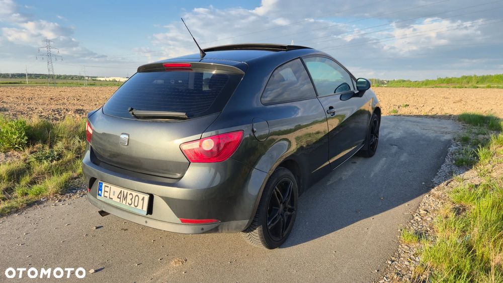 Seat Ibiza SC 1.6 16V Sport - 5