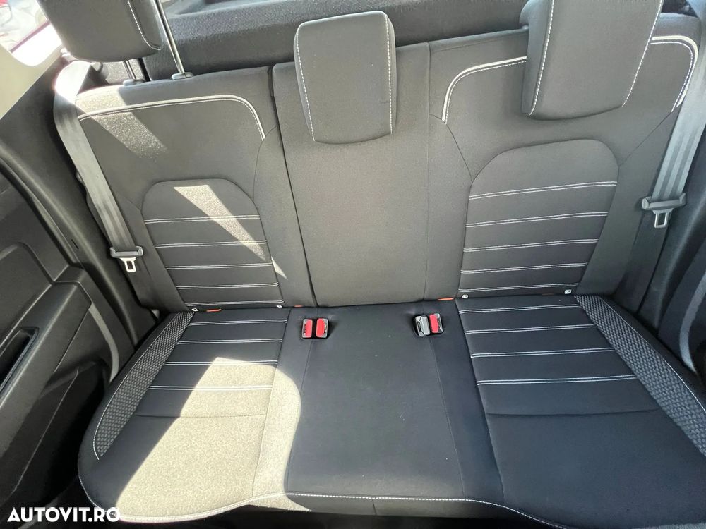 Dacia Duster Blue dCi 115 4WD Prestige - 10