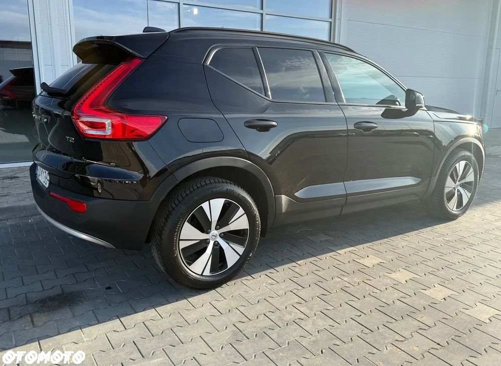 Volvo XC 40 T2 Plus Dark - 29