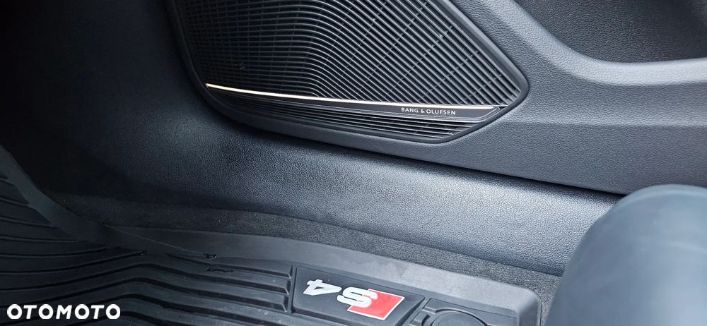 Audi S4 Limousine - 30