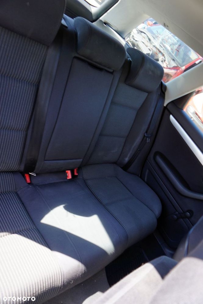 AUDI A4 B7 KOMBI 2004 LY7H 1.8 T BFB 163KM HFD SZARY na części - 16