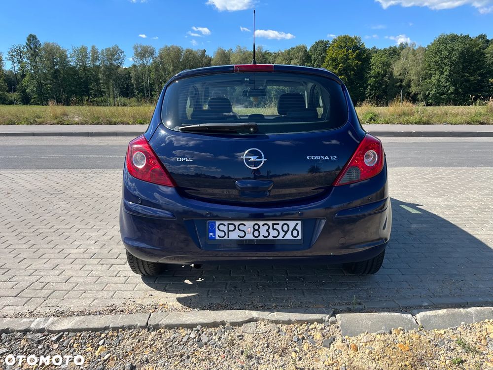 Opel Corsa 1.2 16V Cosmo - 4