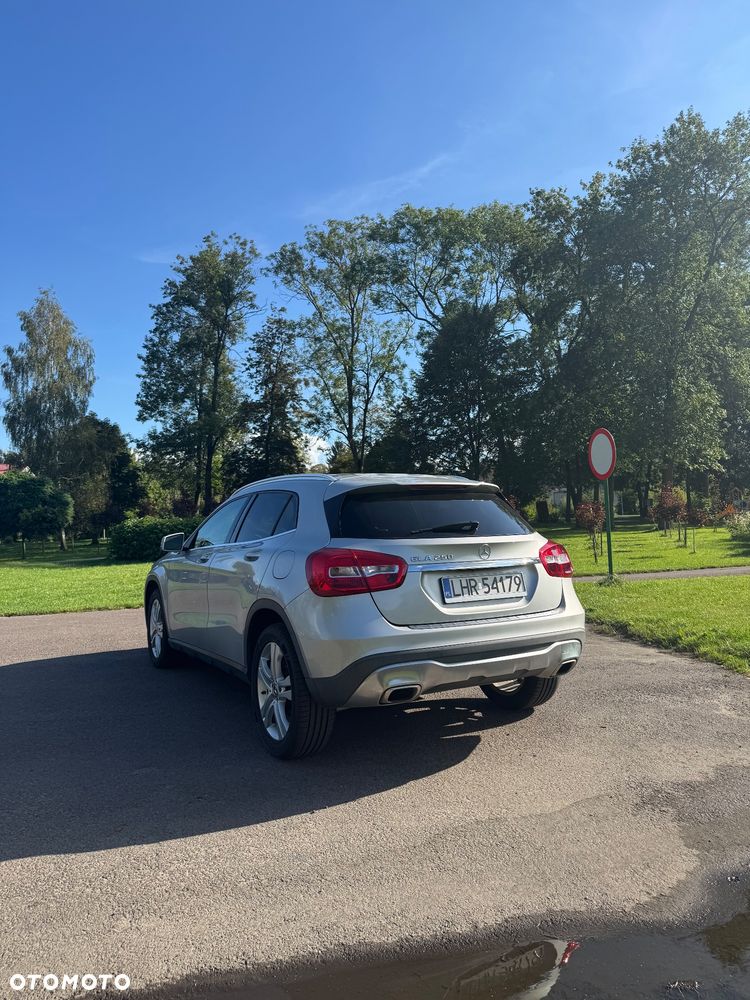 Mercedes-Benz GLA 250 7G-DCT Style - 7