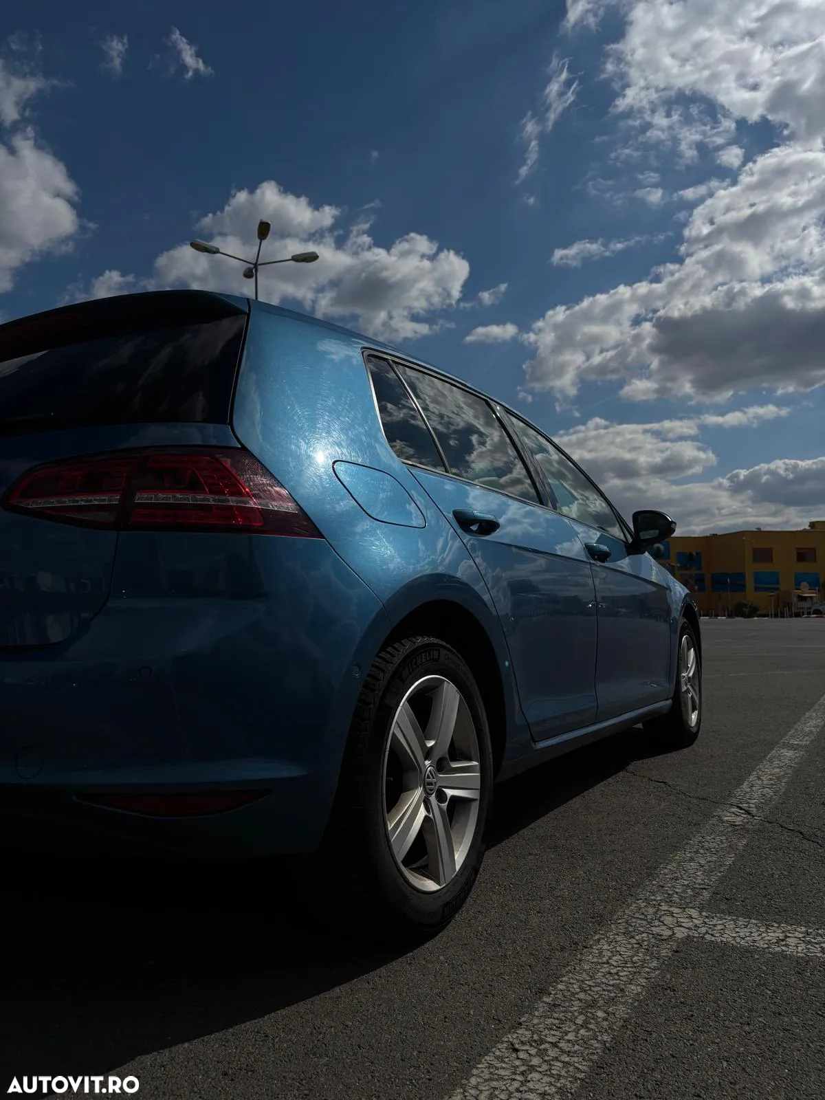 Volkswagen Golf 1.4 TSI BlueMotion Technology Comfortline - 5