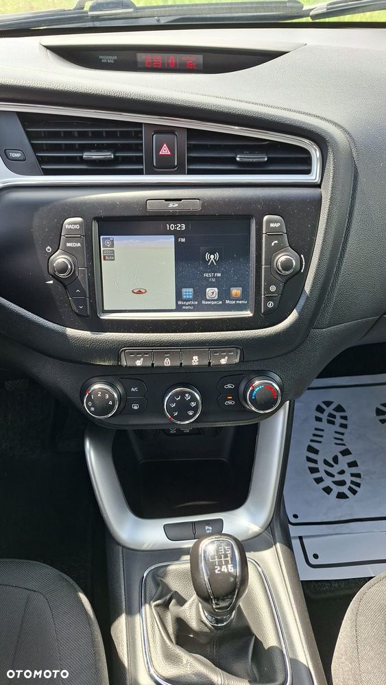 Kia Ceed 1.4 Business Line - 13
