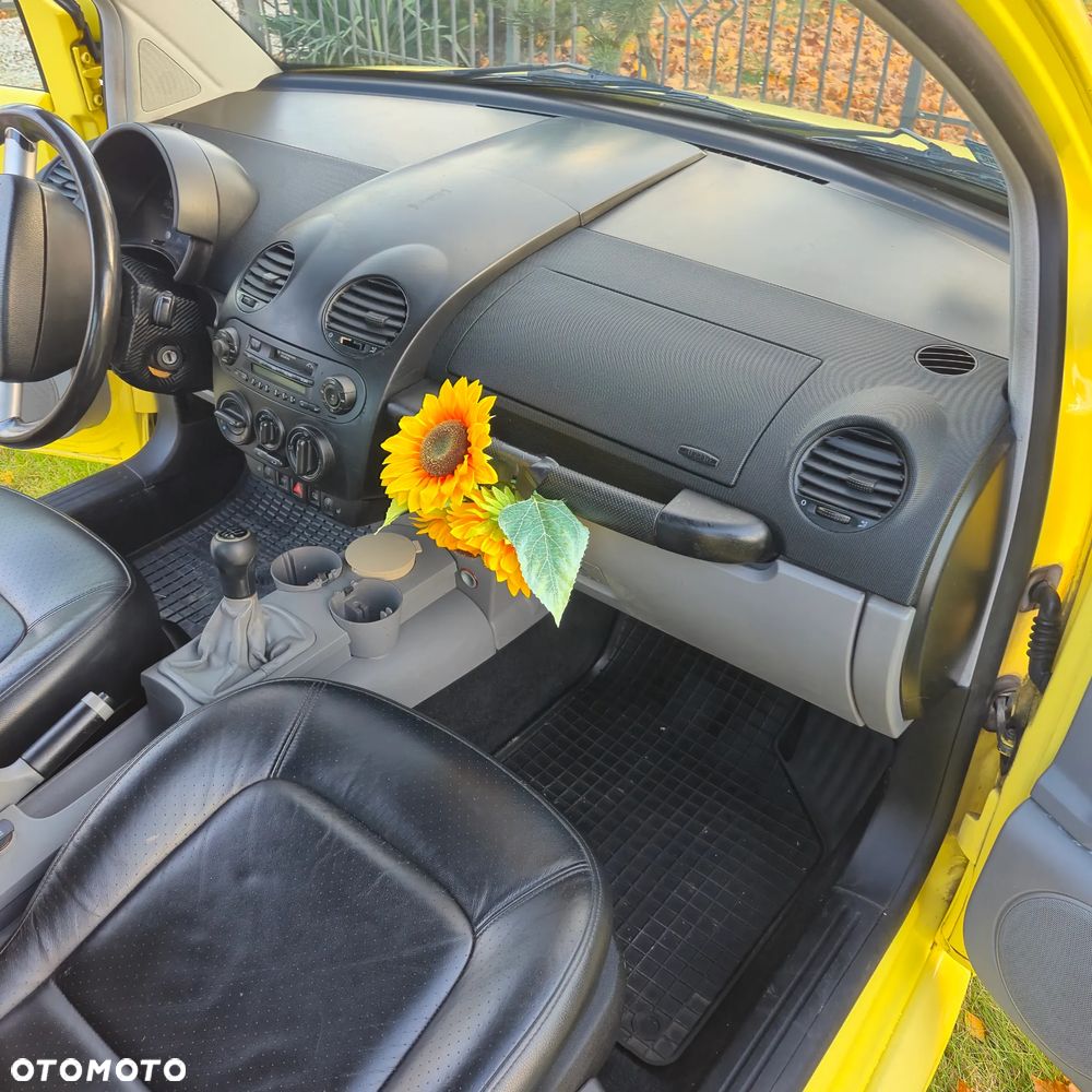 Volkswagen New Beetle 1.8T - 6