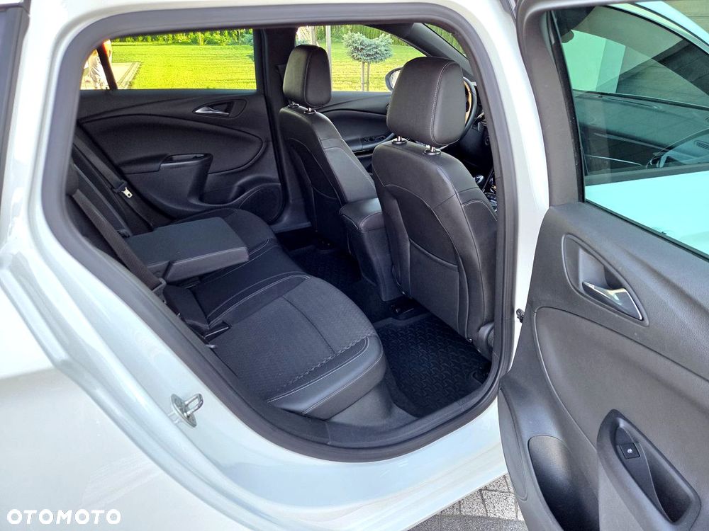 Opel Astra 1.4 Turbo Start/Stop Innovation - 21