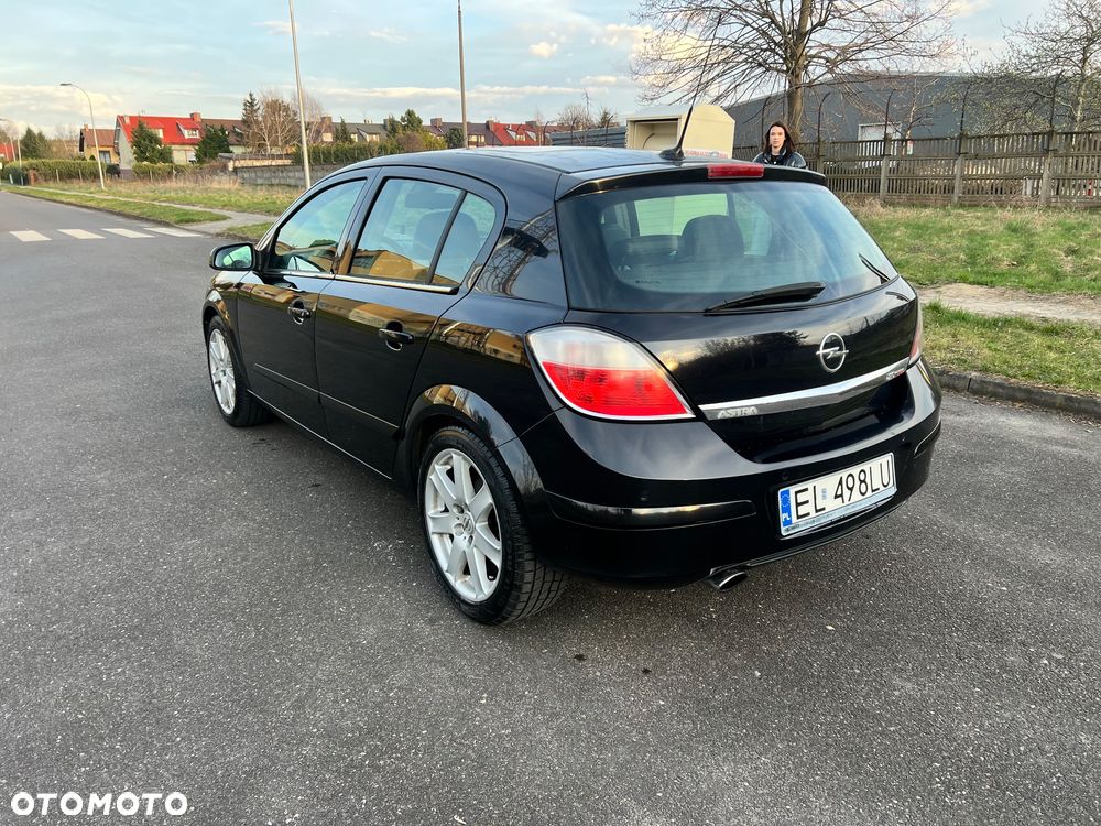 Opel Astra 2.0 T Sport - 6